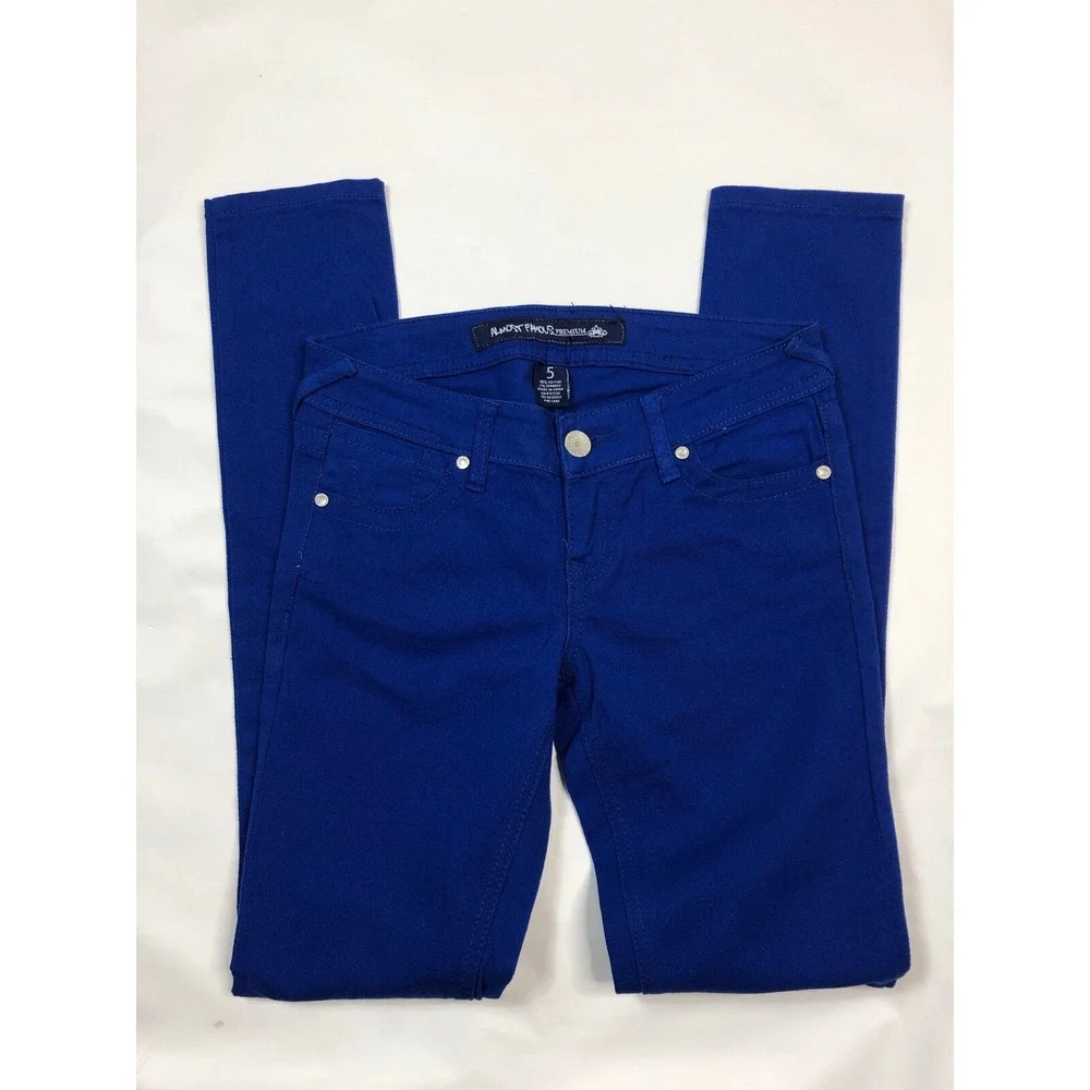 ALMOST FAMOUS Premium Juniors Size 5 Jeans Blue - Picture 6 of 9